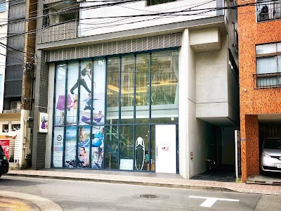 メガロスルフレ 麻布十番