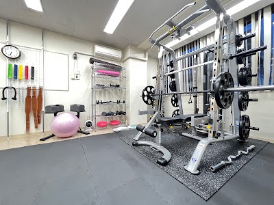 MIYAZAKI GYM 目黒店