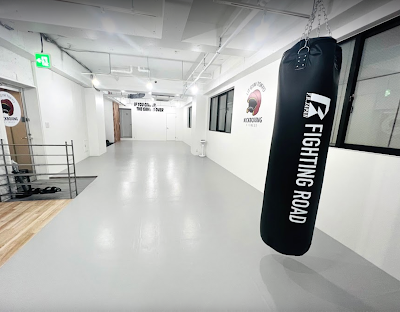 LIT GYM TOKYO 四谷三丁目