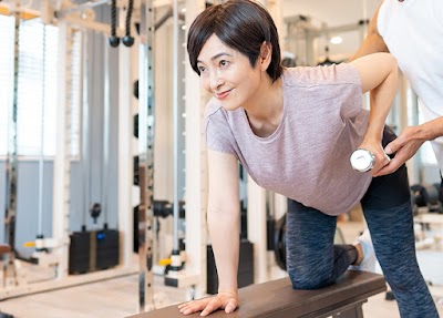 レノモス 東長崎店