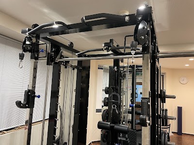 Apple GYM 調布中央口店