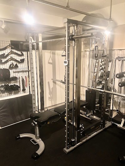 BREITH（ブレイス） 神楽坂店