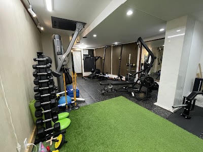 Various GYM 千葉店