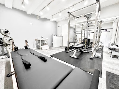 PERSONAL TRAINING STUDIO U 仙川・千歳烏山店