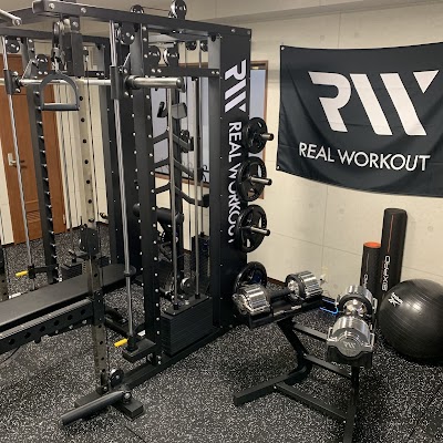 REAL WORKOUT 旗の台店