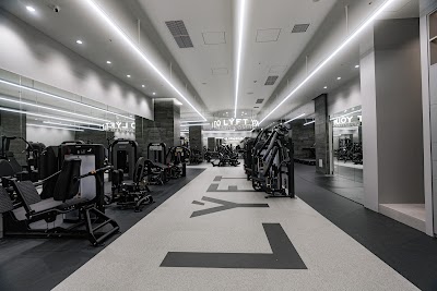 LÝFT GÝM 表参道