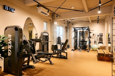 Plug GYM 学芸大学店