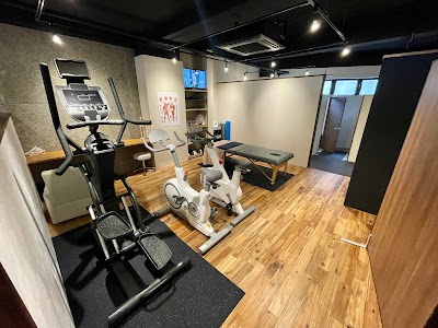パーソナルフィットネスジム ヴェリアス