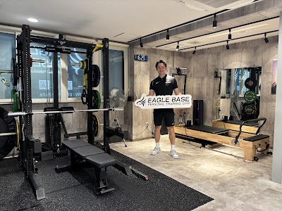 EAGLE BASE 尾山台店