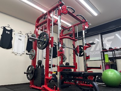 REAL WORKOUT 中野店