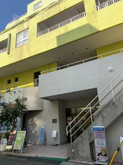 OUTLINE 藤沢駅前店