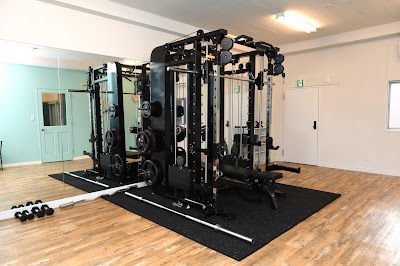 Apple GYM 調布中央口店