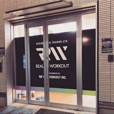 REAL WORKOUT 笹塚店