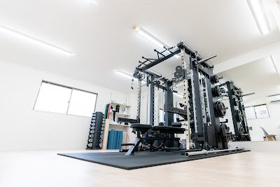 パーソナルトレーニングジム Day+ 堀切菖蒲園