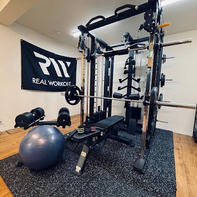 REAL WORKOUT 戸越銀座店