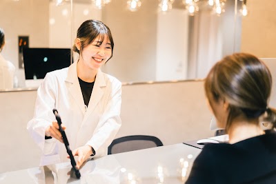 UNDEUX SUPERBODY 新宿店