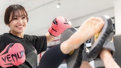 PERSONAL MITT 明大前1号店