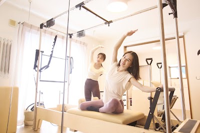 マシンピラティスYUZU 明大前店