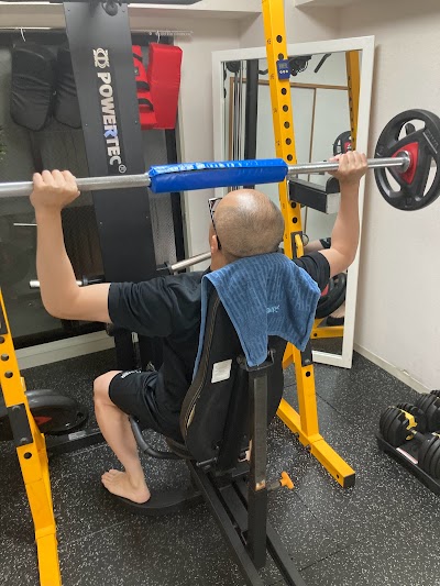 WHOEVER 武蔵小杉 2号店