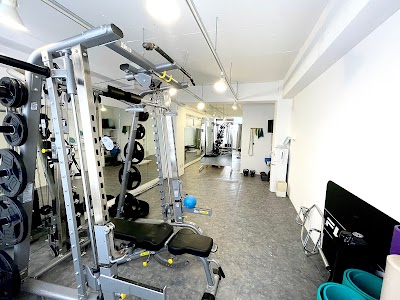 ピラティス&パーソナルジムLea 自由が丘店