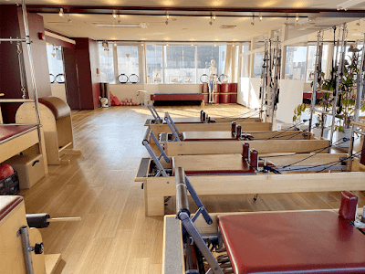 zen place pilates 千歳烏山
