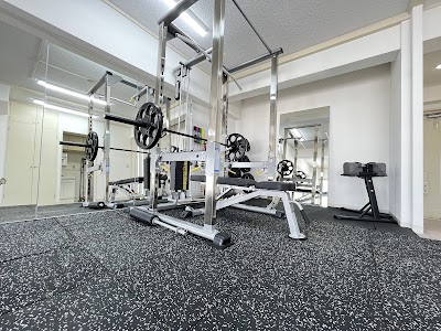 MIYAZAKI GYM 用賀店