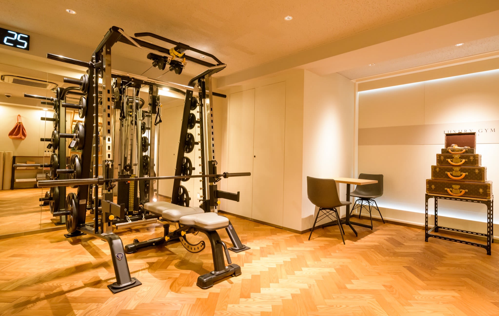 LUXURY GYM 横浜関内店（女性専用）
