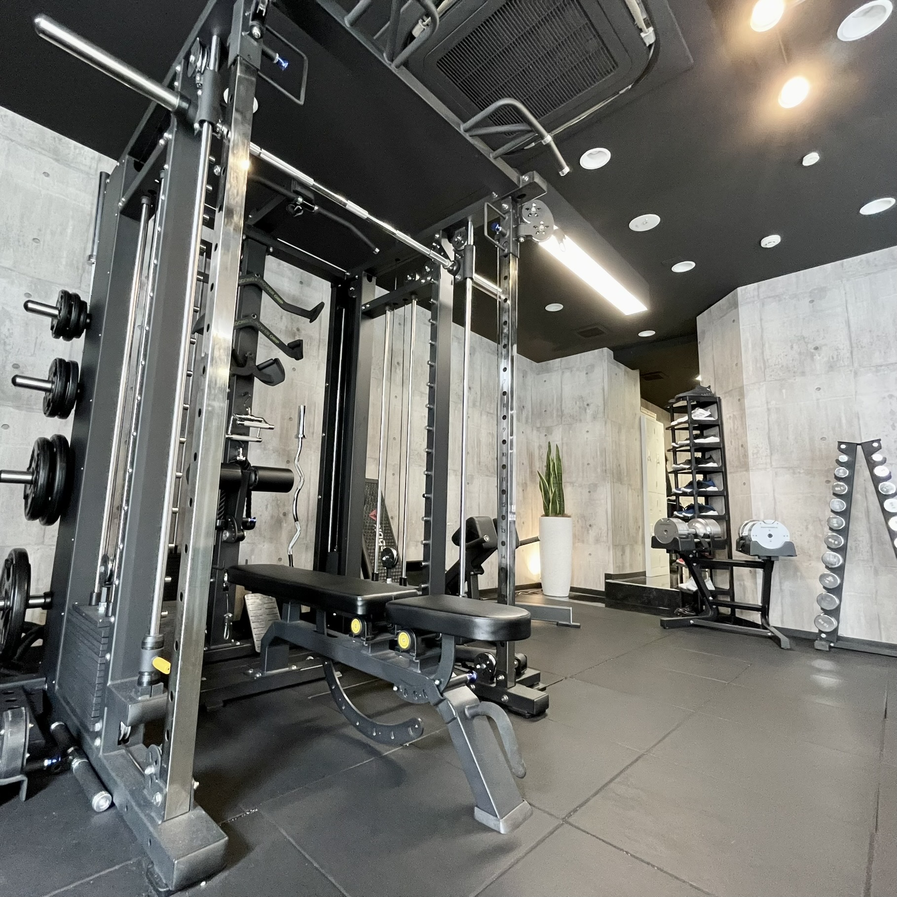REAL WORKOUT 東神奈川店