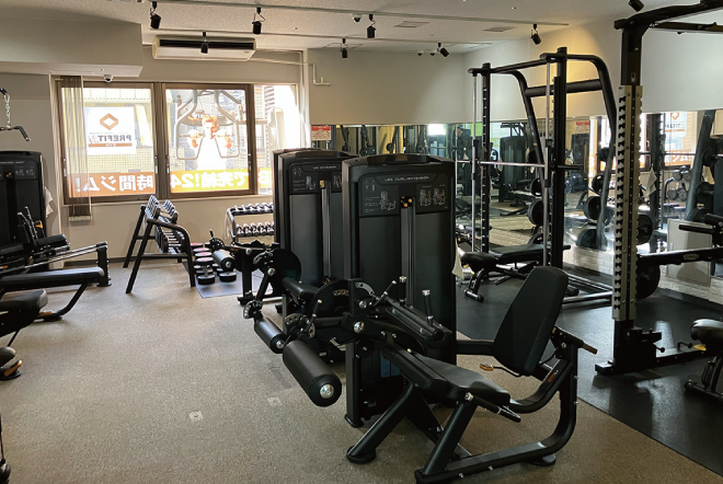 PREFIT24 GYM ホテルアゴーラ大阪守口