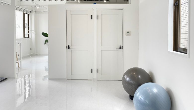 Private Gym ivory