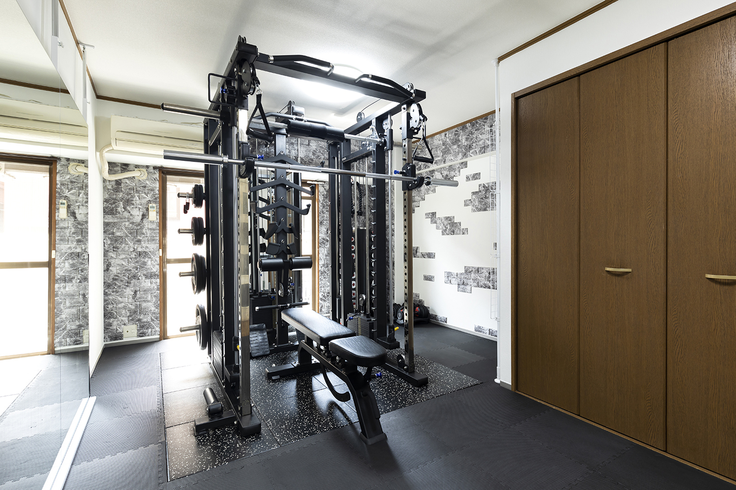 GYMS 京橋店