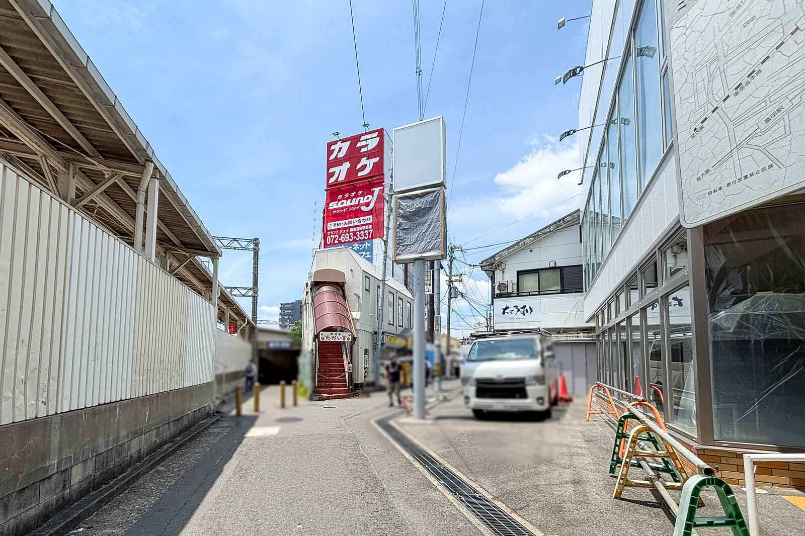ファディー 阪急富田駅前