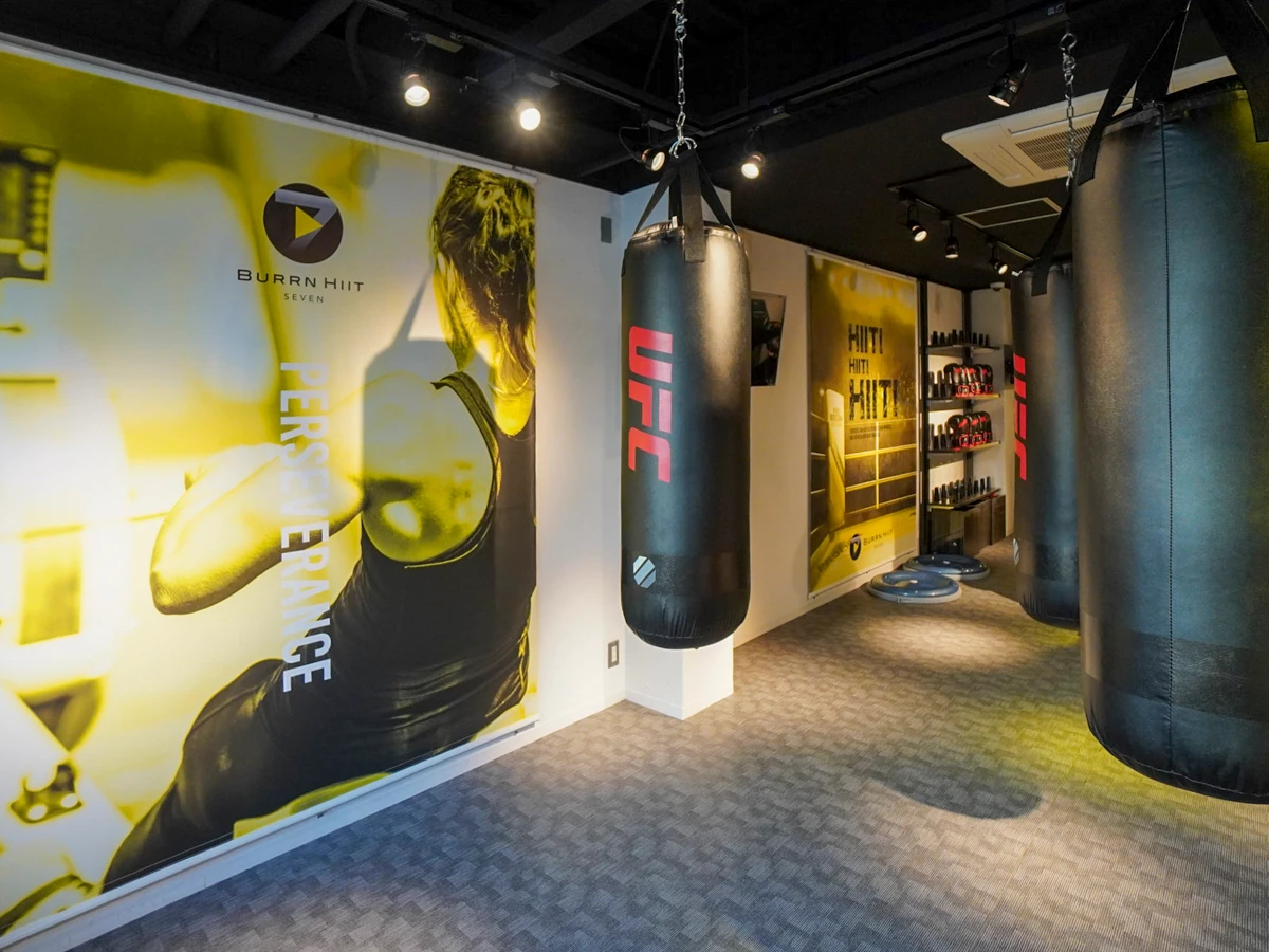 BURRN HIIT 7 大阪玉造店