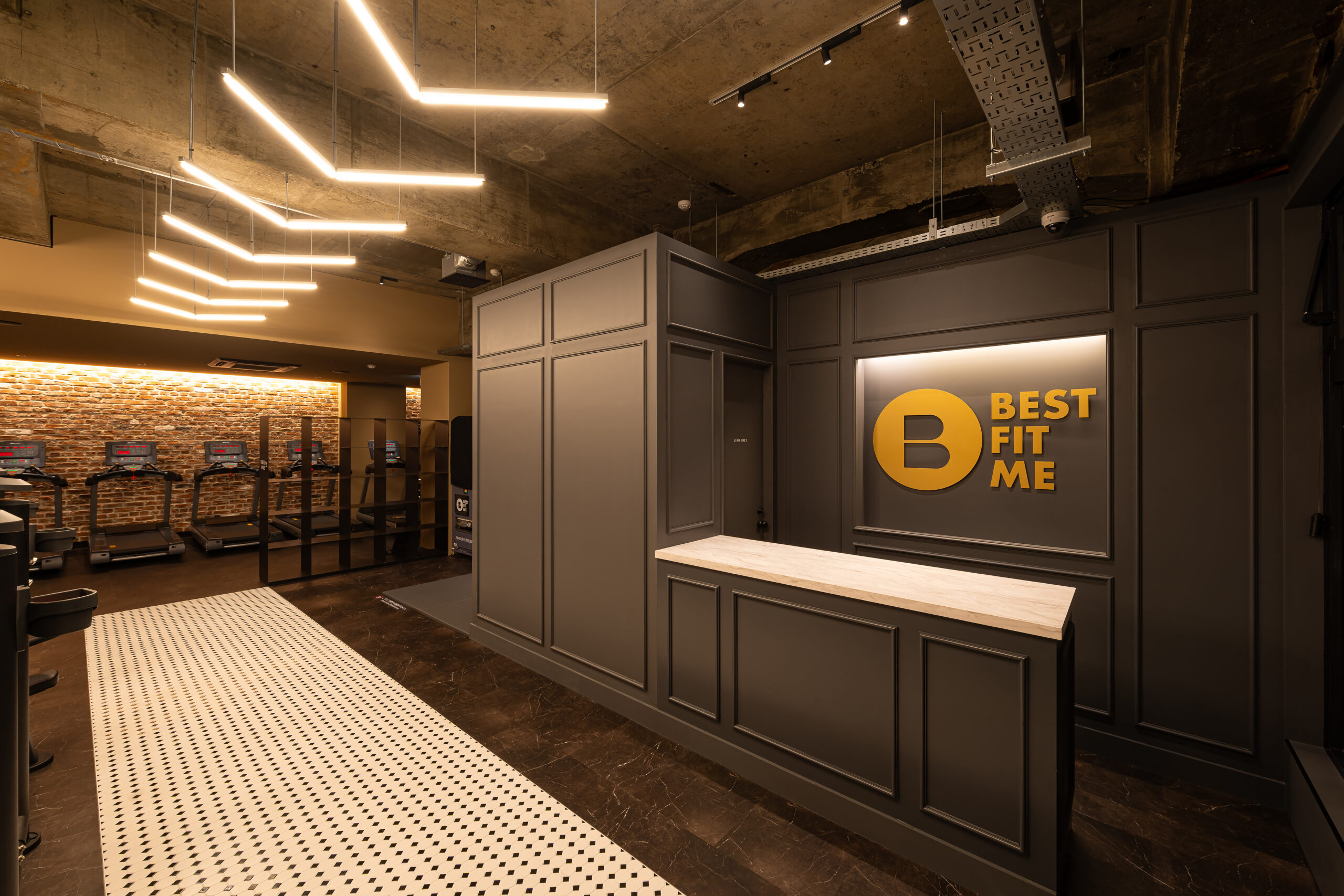 BEST FIT ME 天満橋北浜店