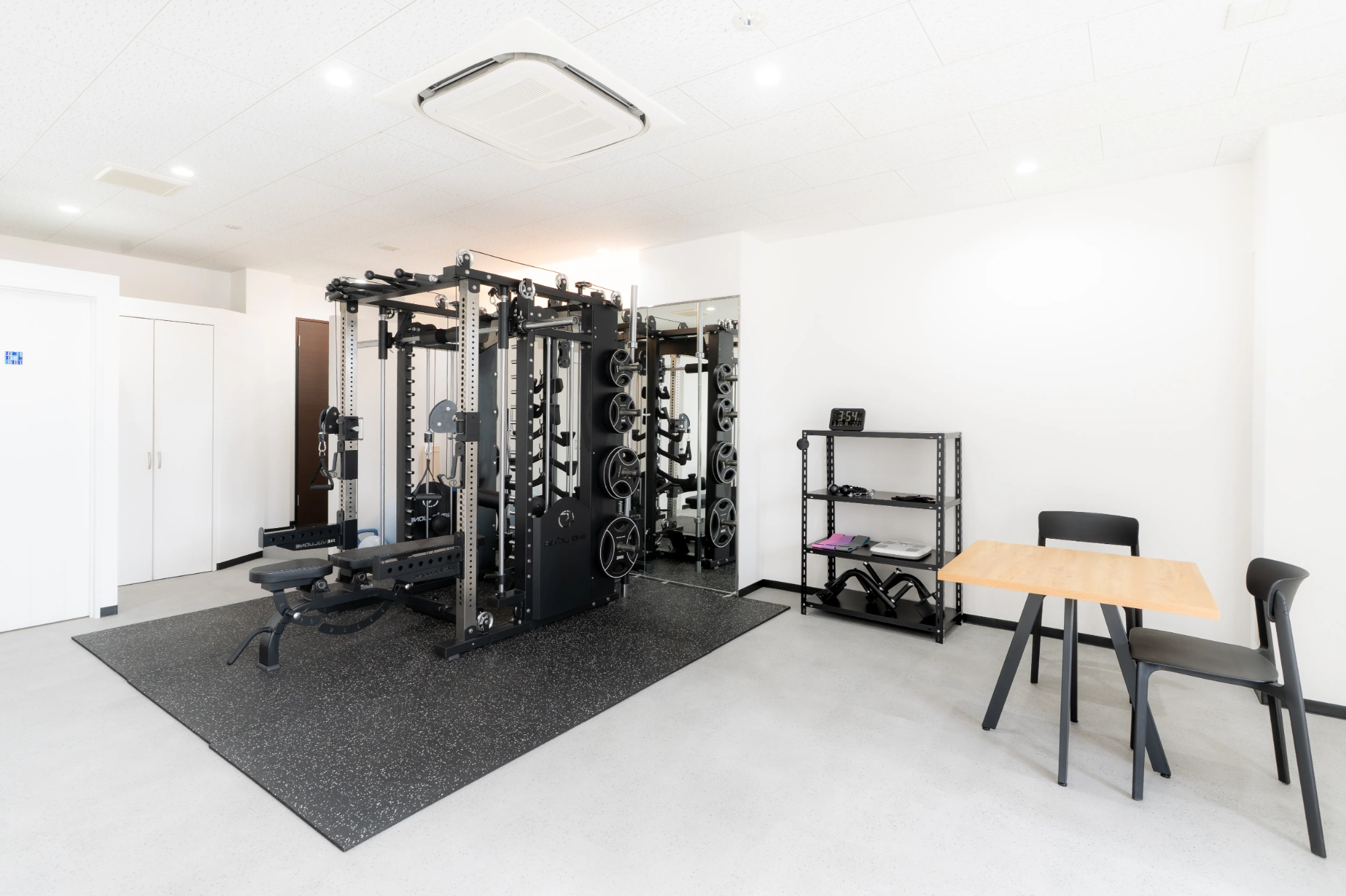 FIT HIVE 四天王寺夕陽丘店