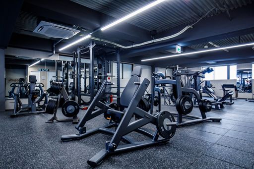 LifeFit 関大前店