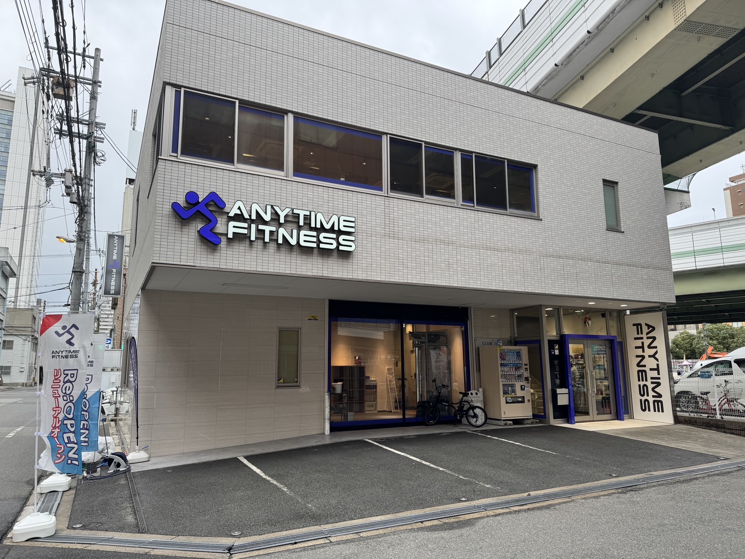 エニタイムフィットネス 堺筋本町店