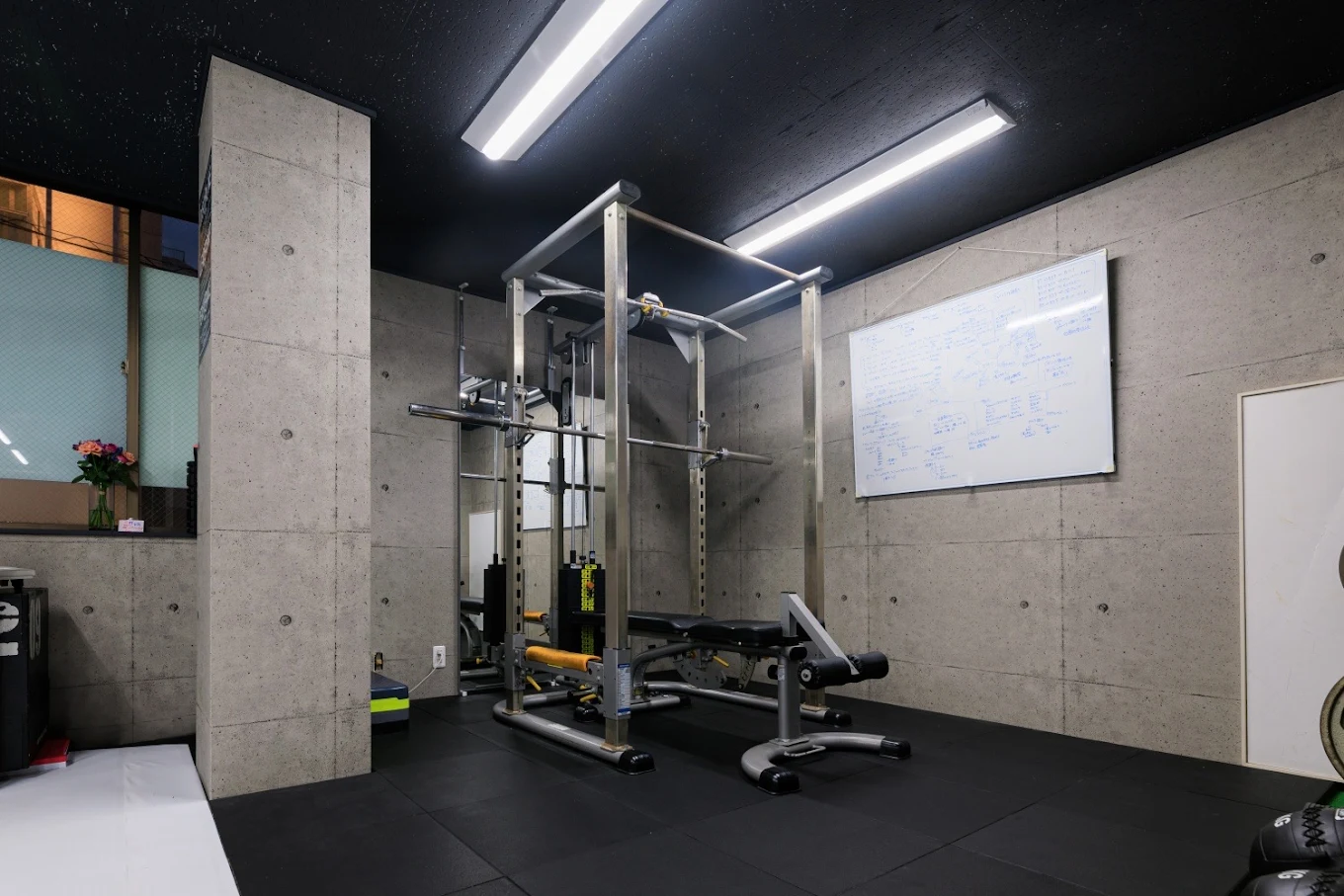 FUNABASHI INSTITUTE(船橋インスティチュート)
