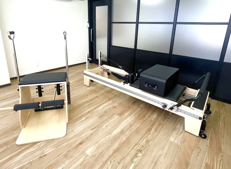 Pilates studio yunosu（ピラティススタジオ ユノス）