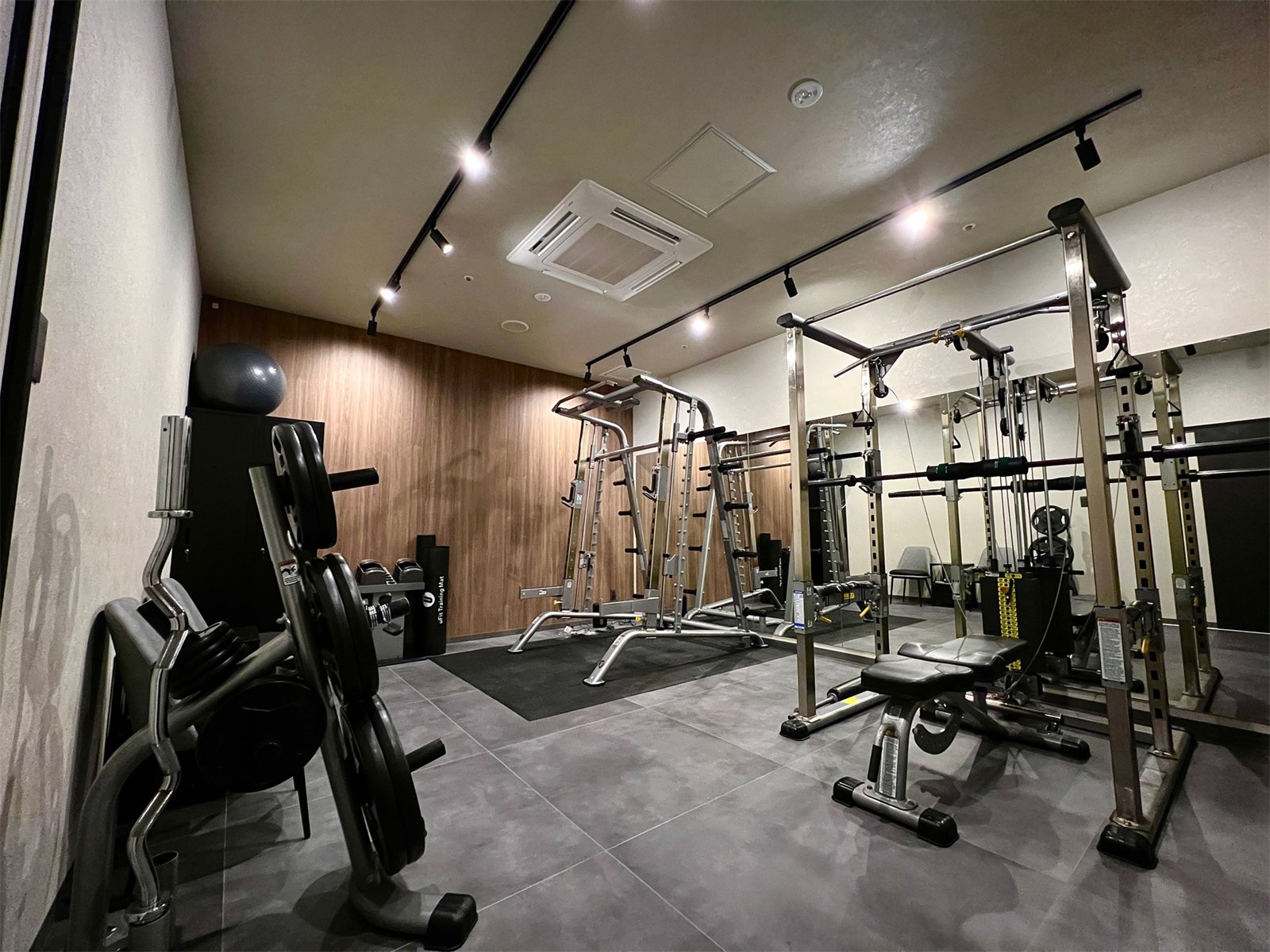ピラティス&パーソナルトレーニングジムAURA印西店