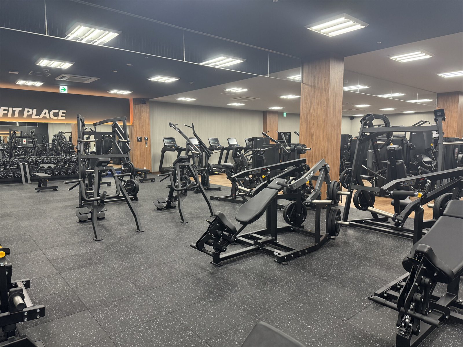 FIT PLACE パーソナル 鶴ヶ峰店
