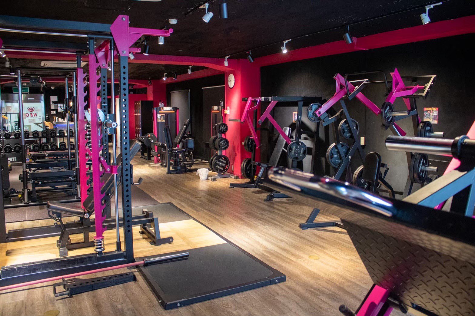 NEO GYM